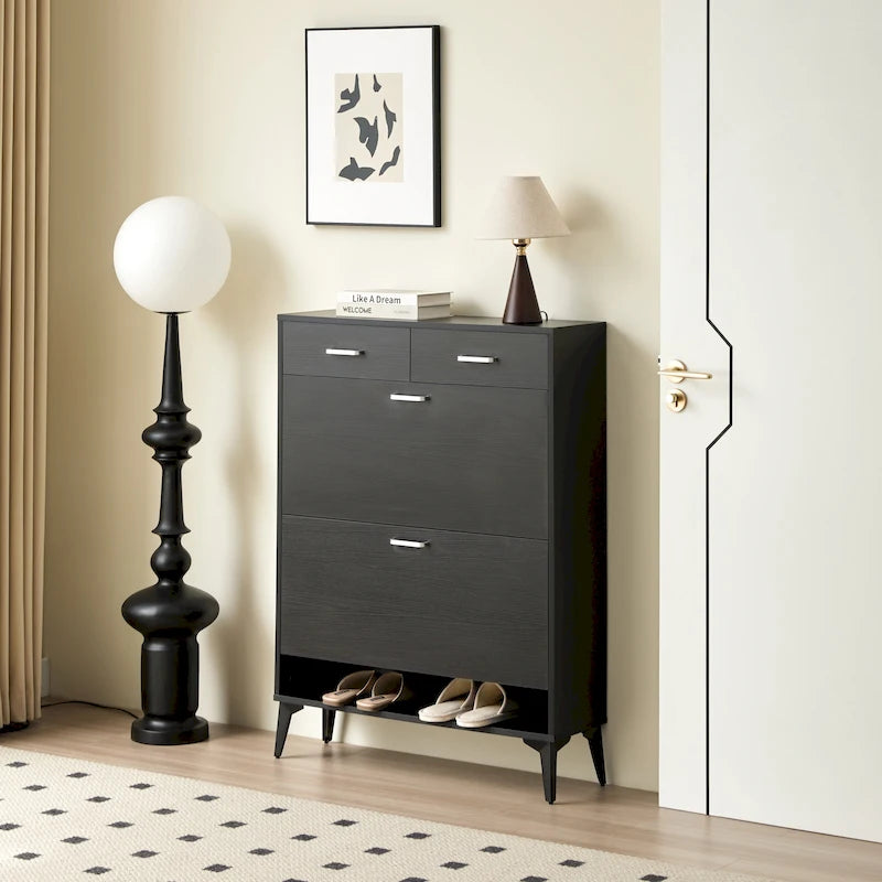 Großer freistehender Schuhschrank mit Kippfächern und Stauraum